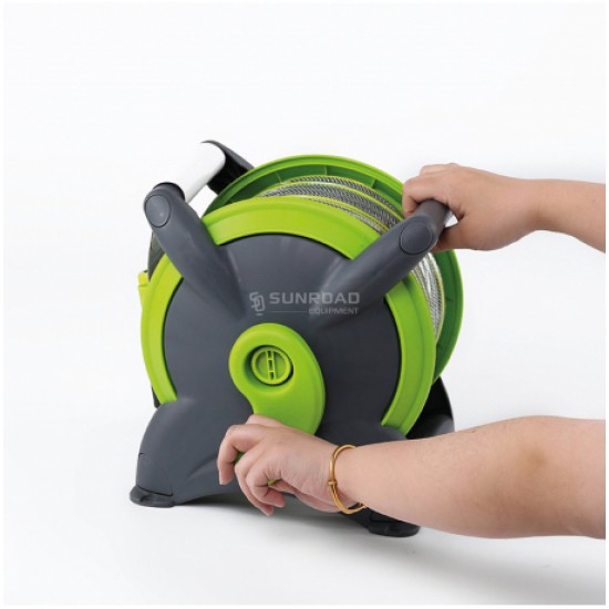 Tubo Acqua Flessibile con Avvolgitubo e Accessori