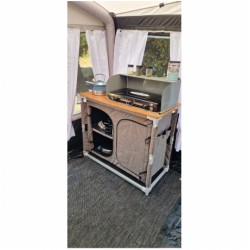 Paravento con Base e Ripiano per Fornello e Barbecue