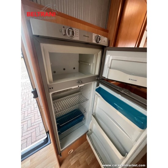 Sun Living Falcon P250 - 2006