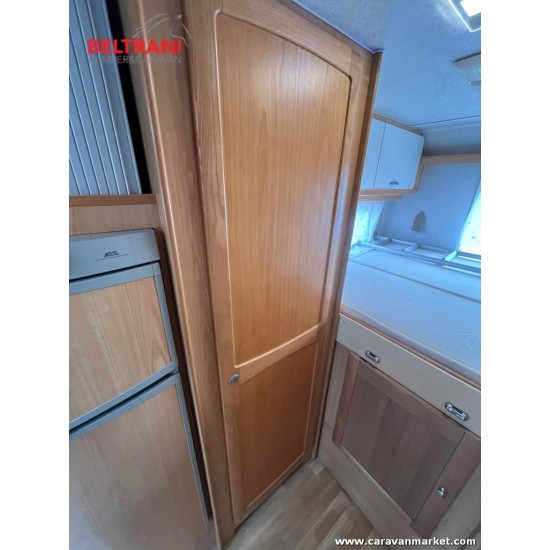 Sun Living Falcon P250 - 2006