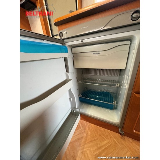 Adria Adriatik 560 - 2002