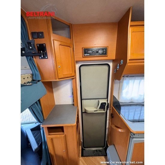 Adria Adriatik 560 - 2002