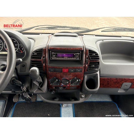 Knaus Sun Traveller 658 DKG  2005 - Doppio pavimento