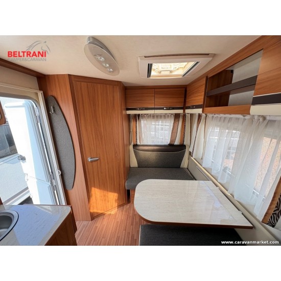 Weinsbeg Caraone 390 QD - 2015