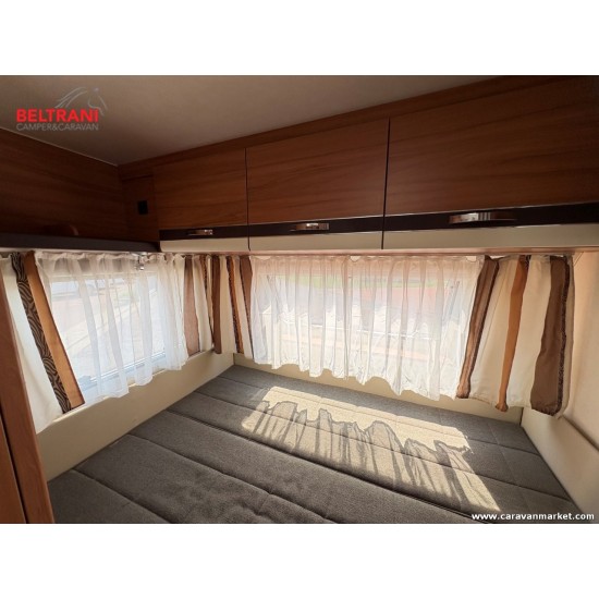 Weinsbeg Caraone 390 QD - 2015