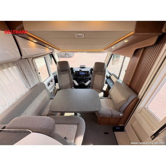 Carthago C2 Tourer I 145 RB-LE lightweight 3.5 t - Mercedes Benz