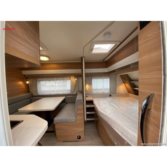 HOBBY DE LUXE 545 KMF HOBBY DE LUXE 545 KMF