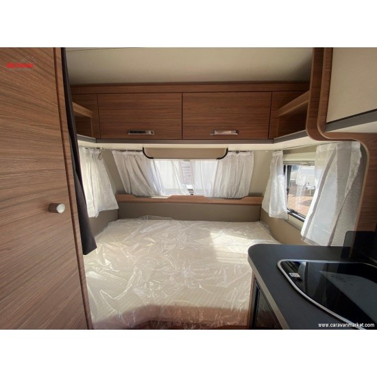WEINSBERG CARAONE 390 QD