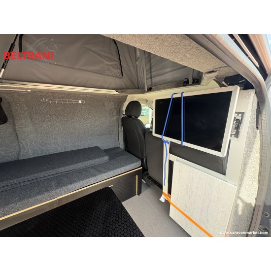 Mercedes Benz - Vito