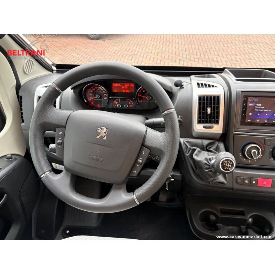 Dreamer Camper Van XL Select Limited - 2024