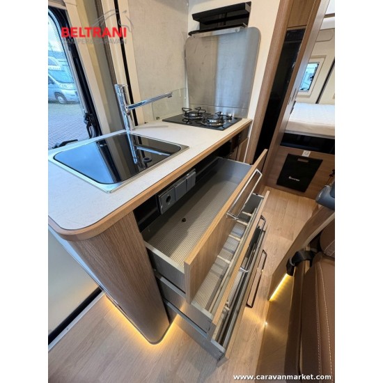 Dreamer Camper Van XL Select Limited - 2024