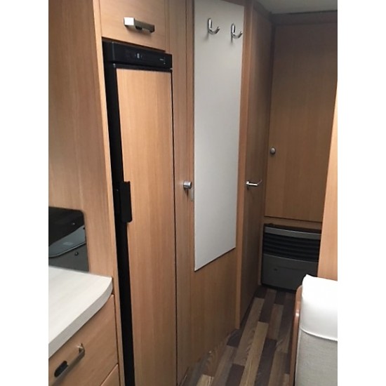 KNAUS SPORT 500 KD - Anno 2018 - massa complessiva da 1250 kg - bagno con doccia separata 